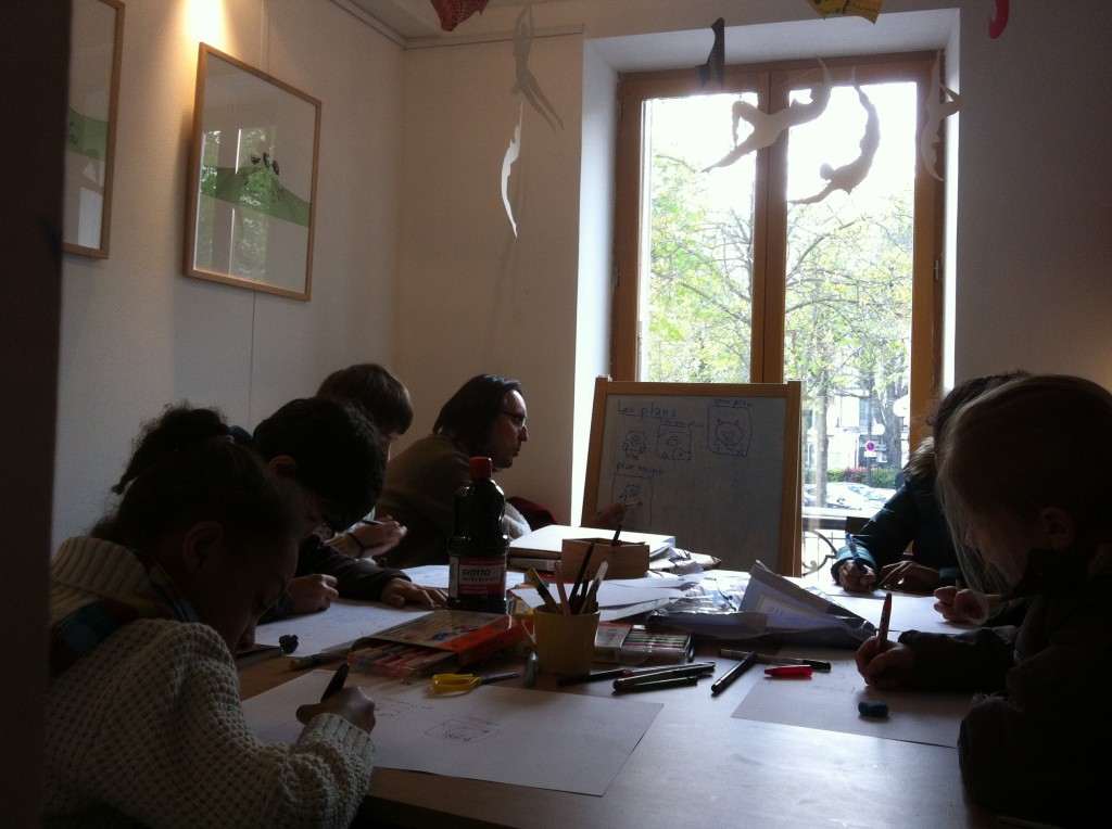 Atelier bande dessinée au Square des artistes